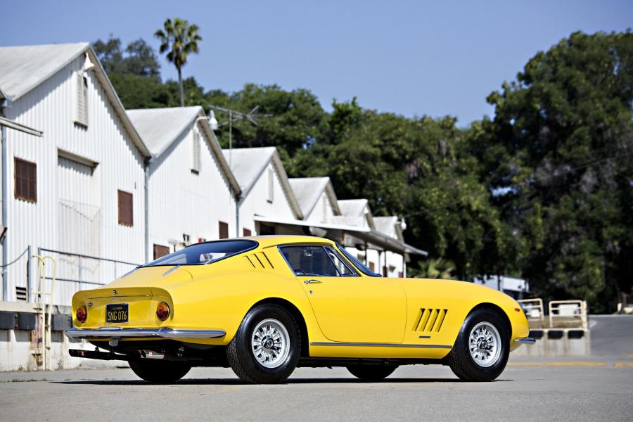  Ferrari 275 GTB 6C Lega 1965 года  (фото 6 из 54)
